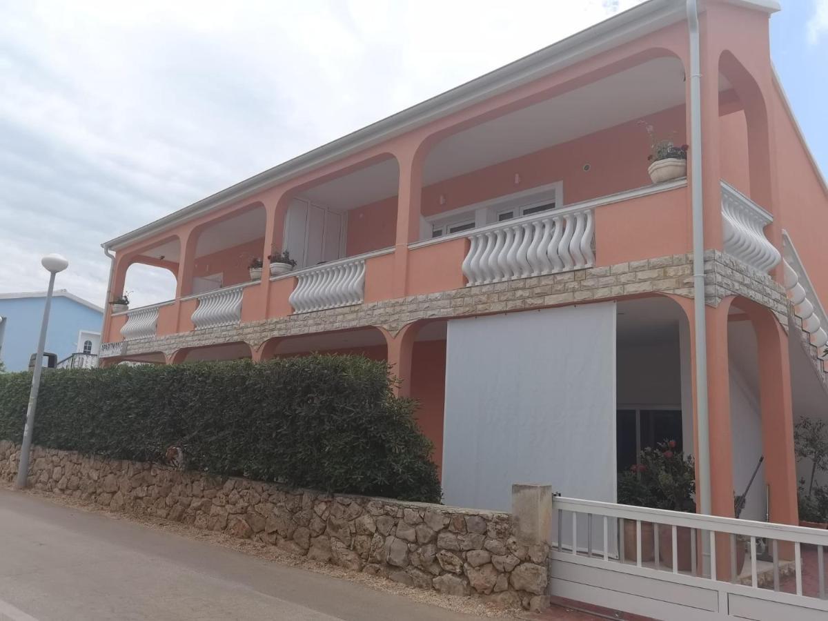 Apartmán Melani Vir