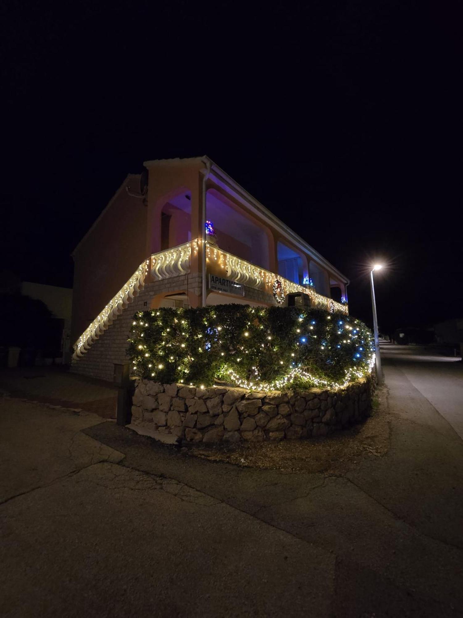 Melani Apartmán Vir